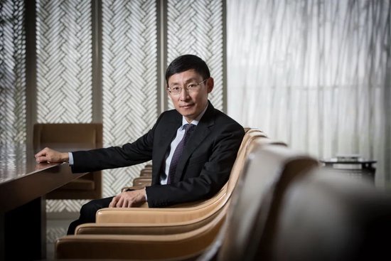 聚宝盆配资 瀚华金控“地震”：实控人张国祥被拘，“金融帝国”浮出水面！