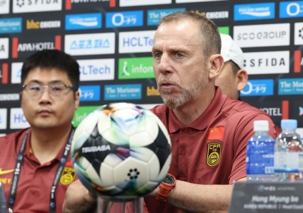 忠泰策略 东亚杯首战韩国队 久尔杰维奇：希望能有好的开始